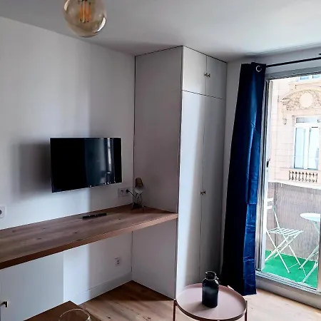 Refait A Neuf Centre De Apartament *